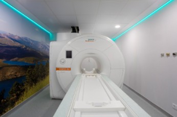 Resonancia magnética - Centro Médico Quirónsalud Valle del Henares