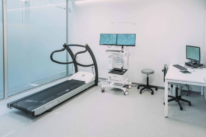 Quirónsalud Alicante galería Pruba de Esfuerzo sala