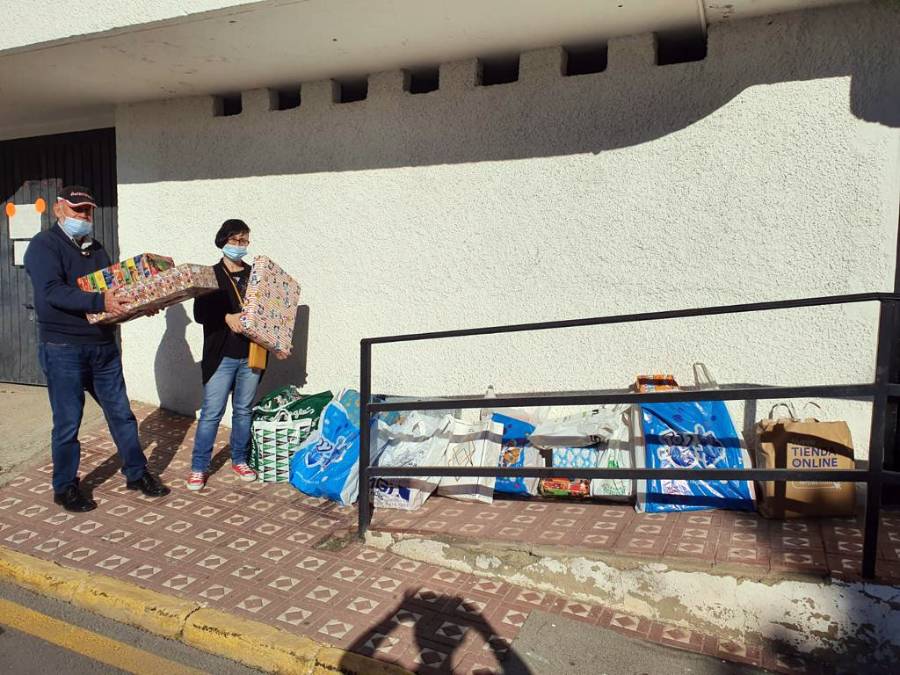 campaña juguetes quironsalud campodegibraltar1