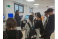 visita-alumnos-Atenea-hospital-Quirónsalud-Ciudad-Real-laboratorio
