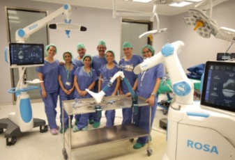 Foto robot traumatología 2 web