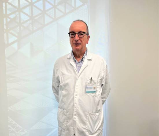 El doctor Luis Manuel Entrenas, jefe de servicio de Neumología del Hospital Quirónsalud Córdoba.