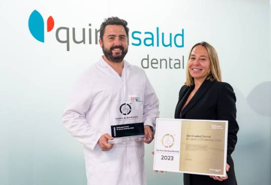El doctor Ignacio Ginebreda de Quirónsalud Dental recibe la Certificación Oro, como centro de Excelencia “All on 4”