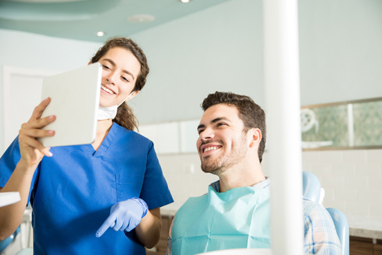 ¿Cuáles son las causas de la periodontitis?