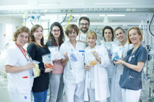 Entrega pulpitos solidarios Dexeus