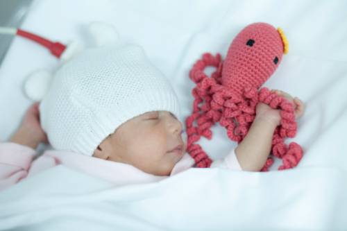 Bebé prematuro ingresado en UCI Neonatal de Dexeus