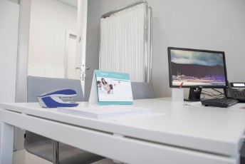 Interior de consulta del Centro Médico