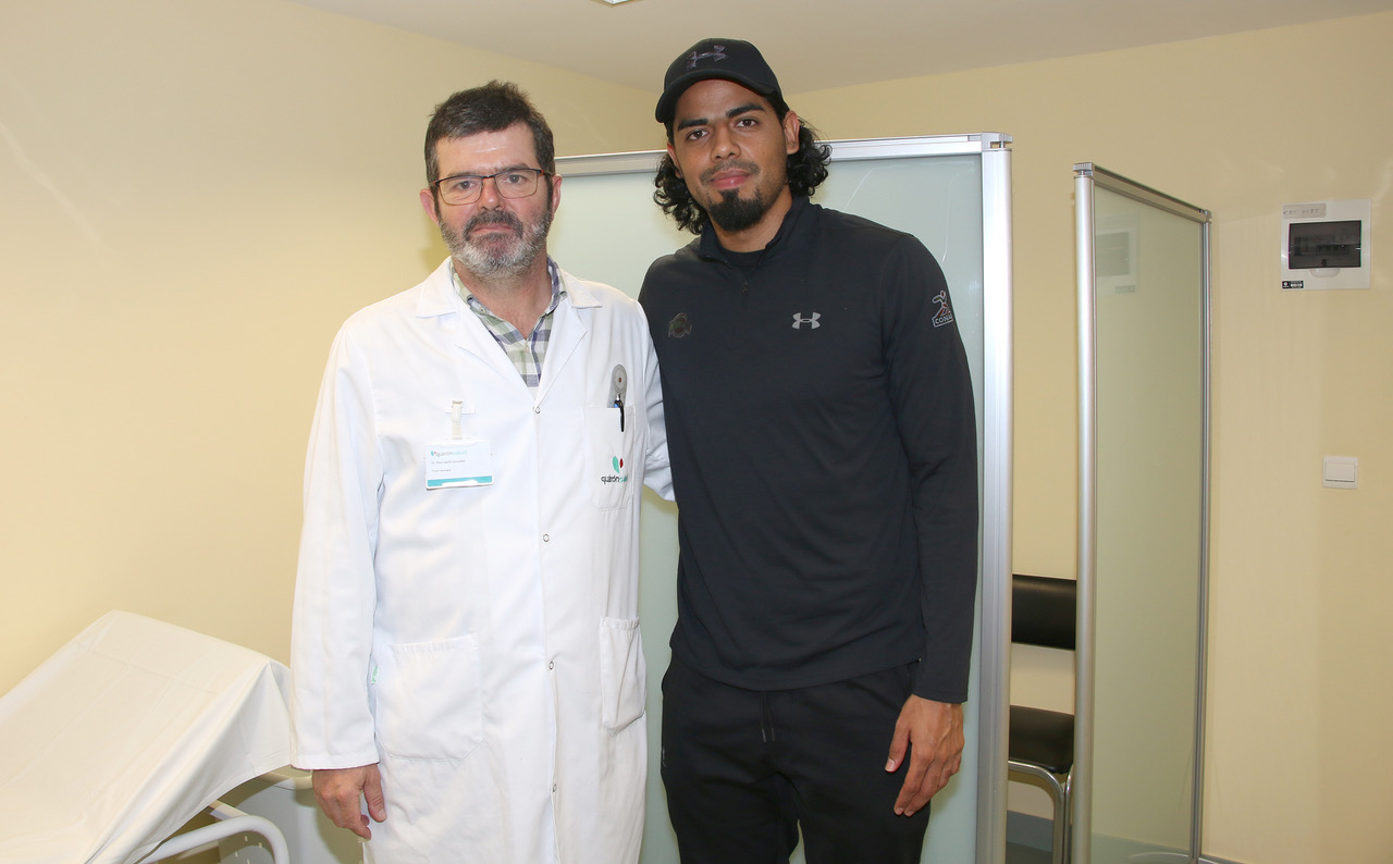 jorge_gutierrez_fichaje_gbc_reconocimiento_dr_lapitz_traumatologo_hdqsd