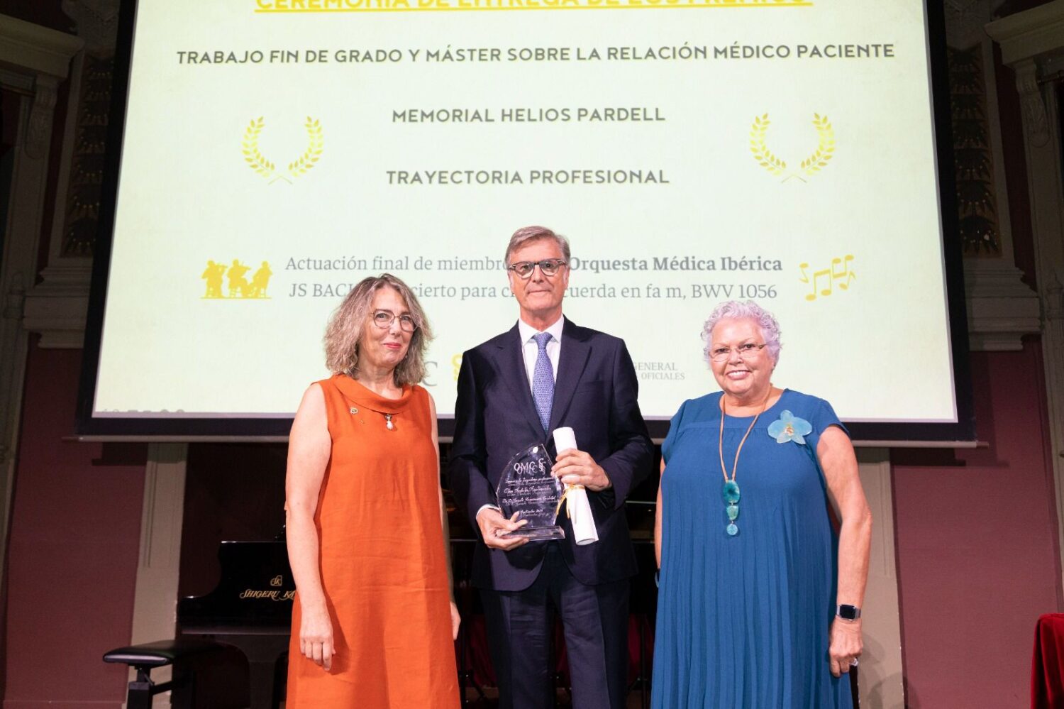 Recogida-del-premio-1500x999