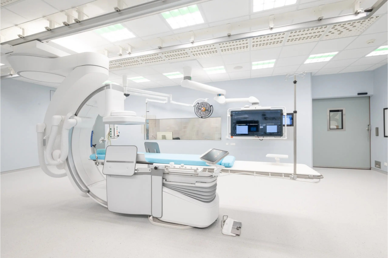 PORTADA-Quirofano-Hibrido-1500x997