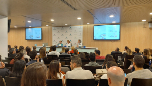 conferencia nacimiento bebe quiron barcelona