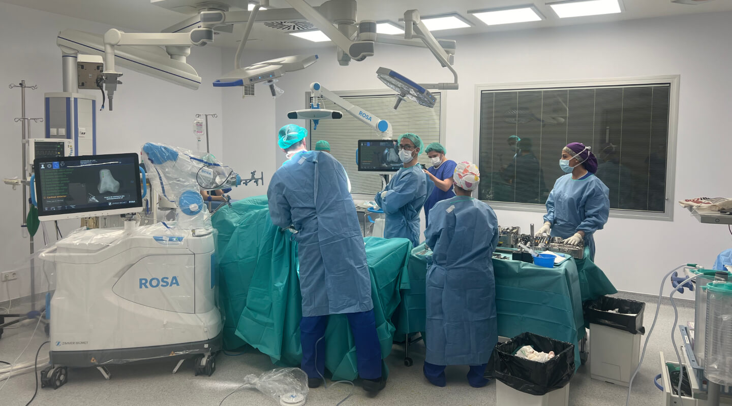 cirugía robótica por la Sociedad Europea de Traumatología y Ortopedia