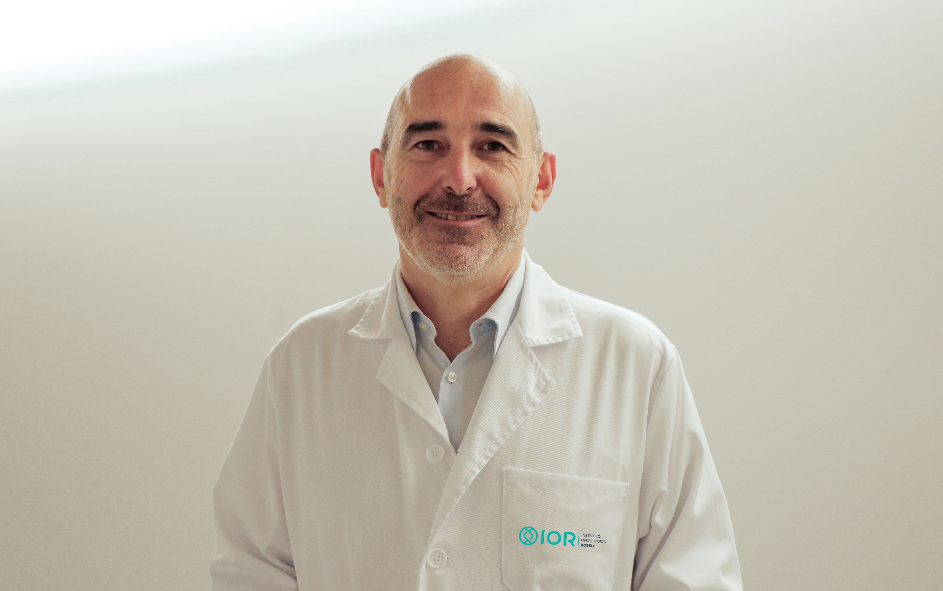 Dr. Alejandro Martínez Buenov2