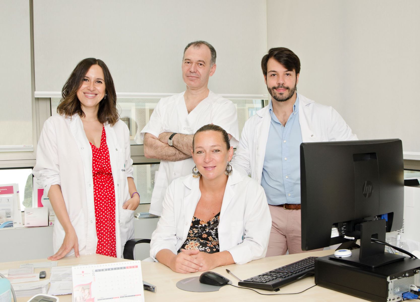 En la imagen, de izda. a dcha. Las Dras. María José Gómez-Roso y Constanza Caliendo y los Dres. Juan José López Galián y Carlos Piñel