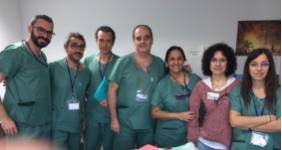 2018 12 10 El Dr. Pardo (centro) y la Dra. Rivas (2ª por la dcha), junto a otros ponentes y participantes del curso