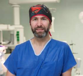 Dr. Claudio Rodríguez, director del Instituto de Neurointervencionismo de la Fundación Jiménez Díaz
