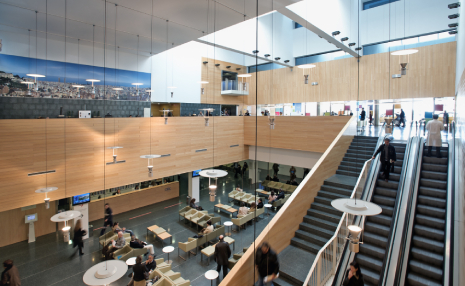 Vestíbulo Quirónsalud Barcelona