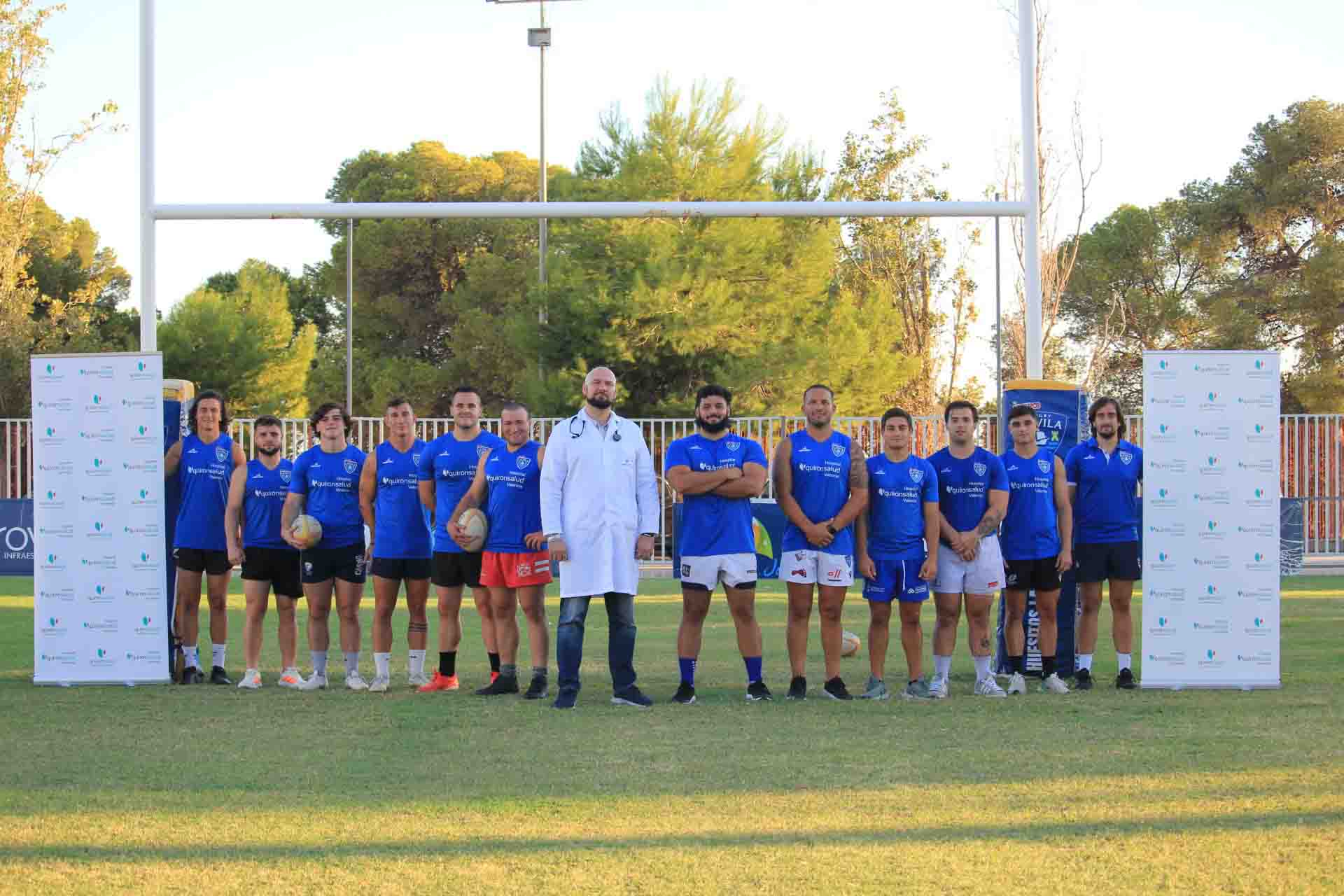 El equipo Huesitos La Vila tras la realización del chequeo