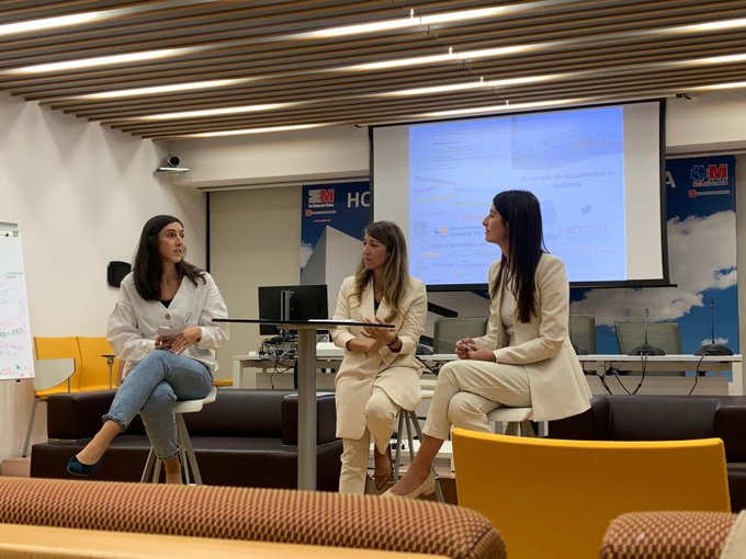 2022 10 28 Las doctoras Blanco, De la Parte y Furones durante su intervención en la jornada