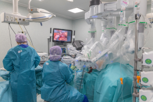 Da-Vinci-Cirugia-robotica-quiron-bcn