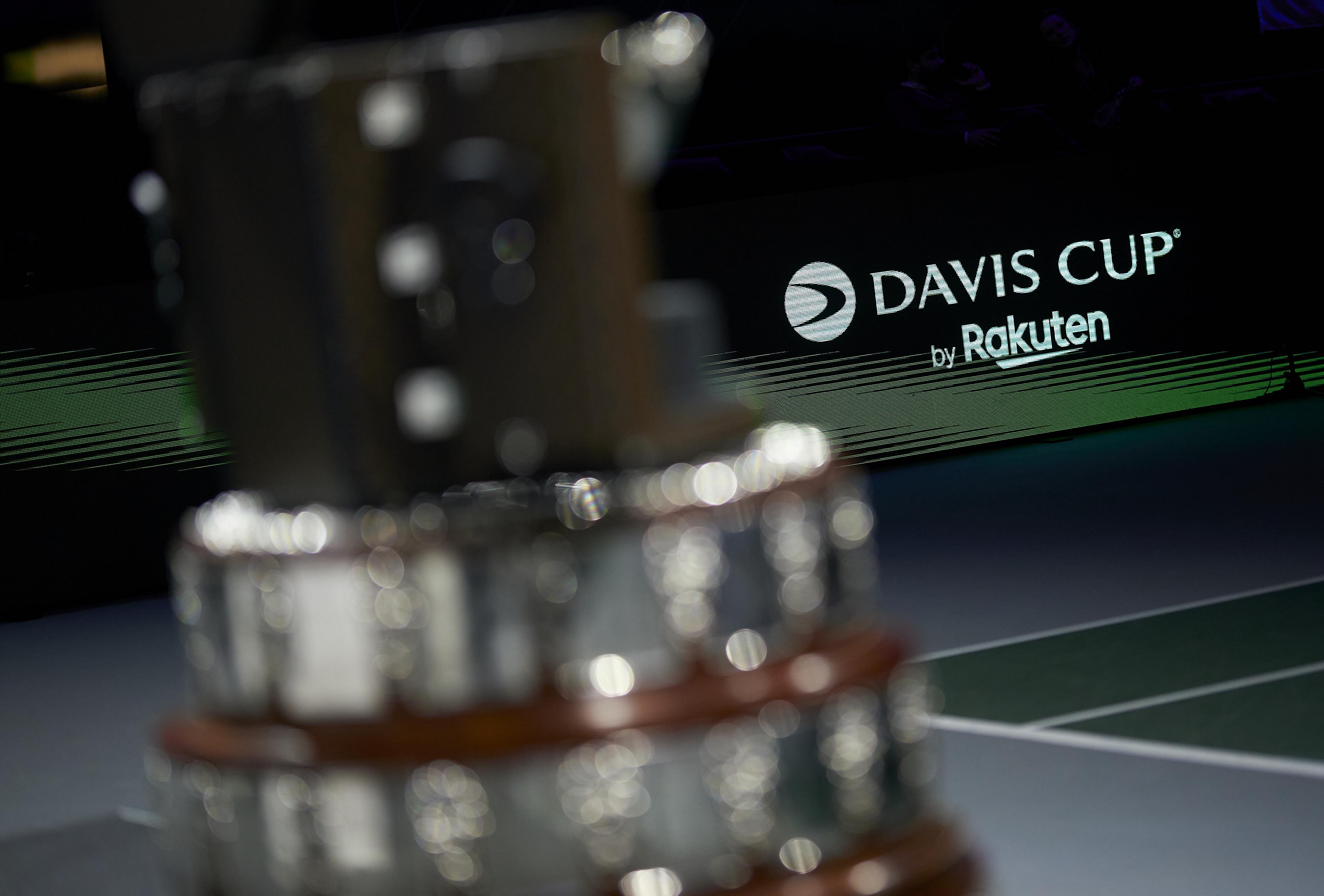 Trophy Details_LargeImage_m26613(1)