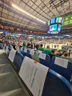partido Unicaja dedicado aplaudidores grada