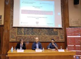 2022 05 30 Inauguración del congreso, a cargo del Dr. Óscar Gómez, director de Continuidad Asistencial de la FJD