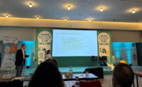 Un momento del desarrollo del encuentro