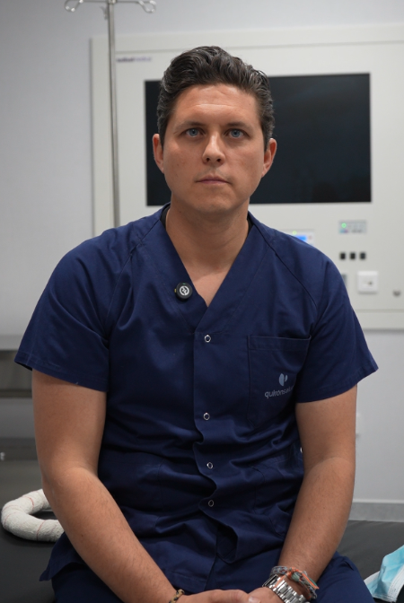 doctor-Gómez-León-Unidad-Dolor-Quirónsalud-Toledo