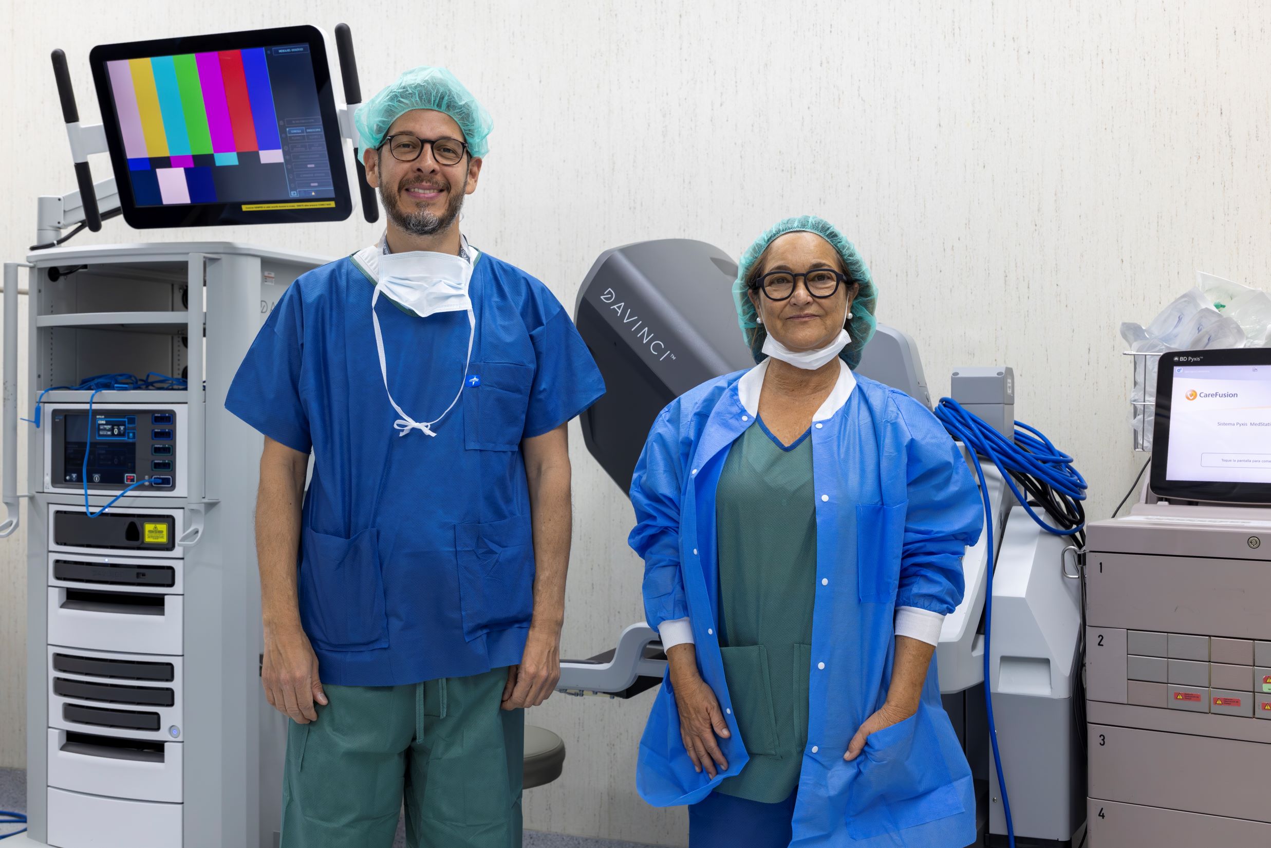 HU Dexeus_Dra. Assumpta Ros_Dr. Domingo Graterol_Servicio Otorrinolaringología