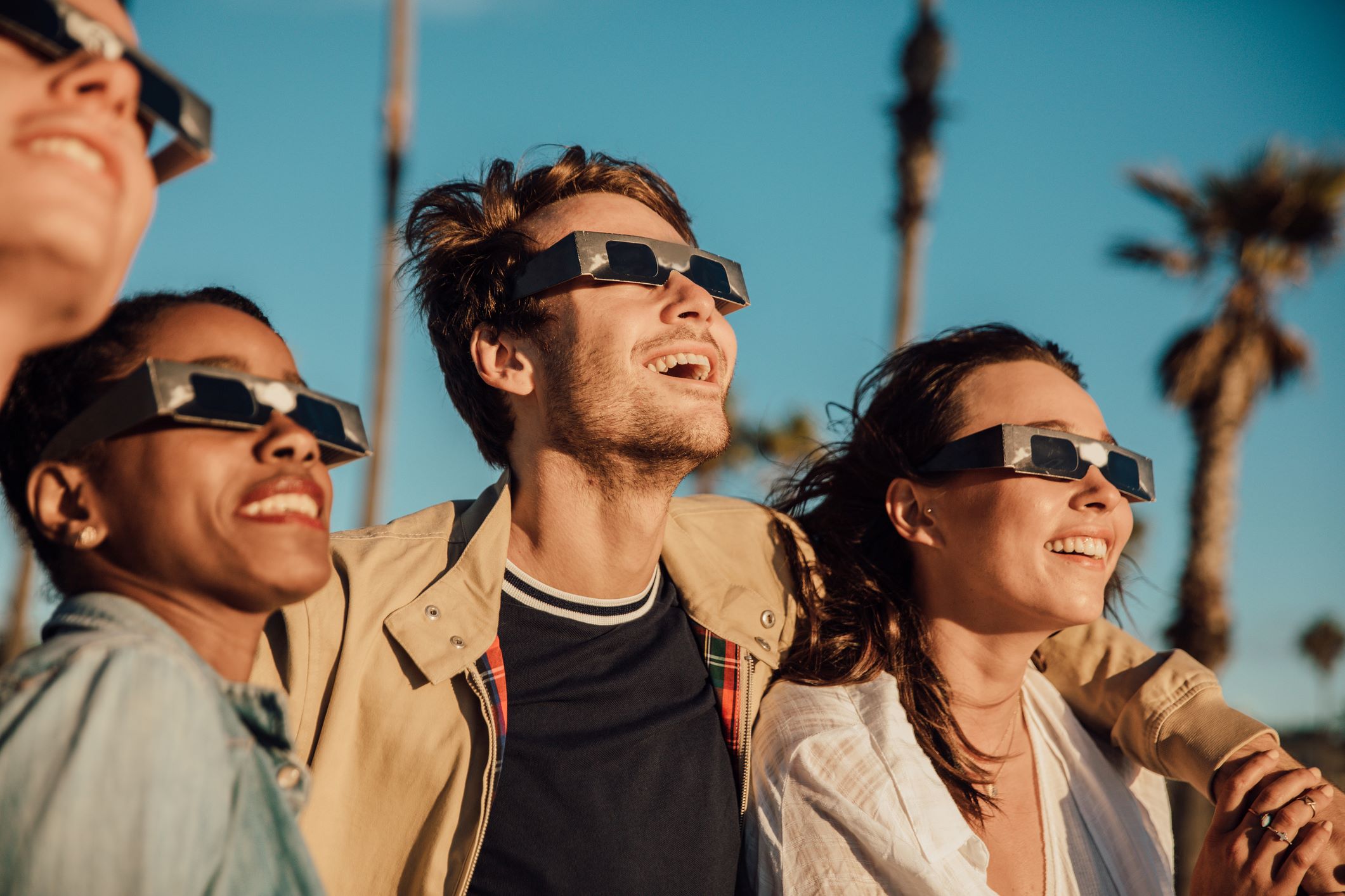 sol-eclipse-solar-precauciones-oftalmologia-hospital-universitari-dexeus
