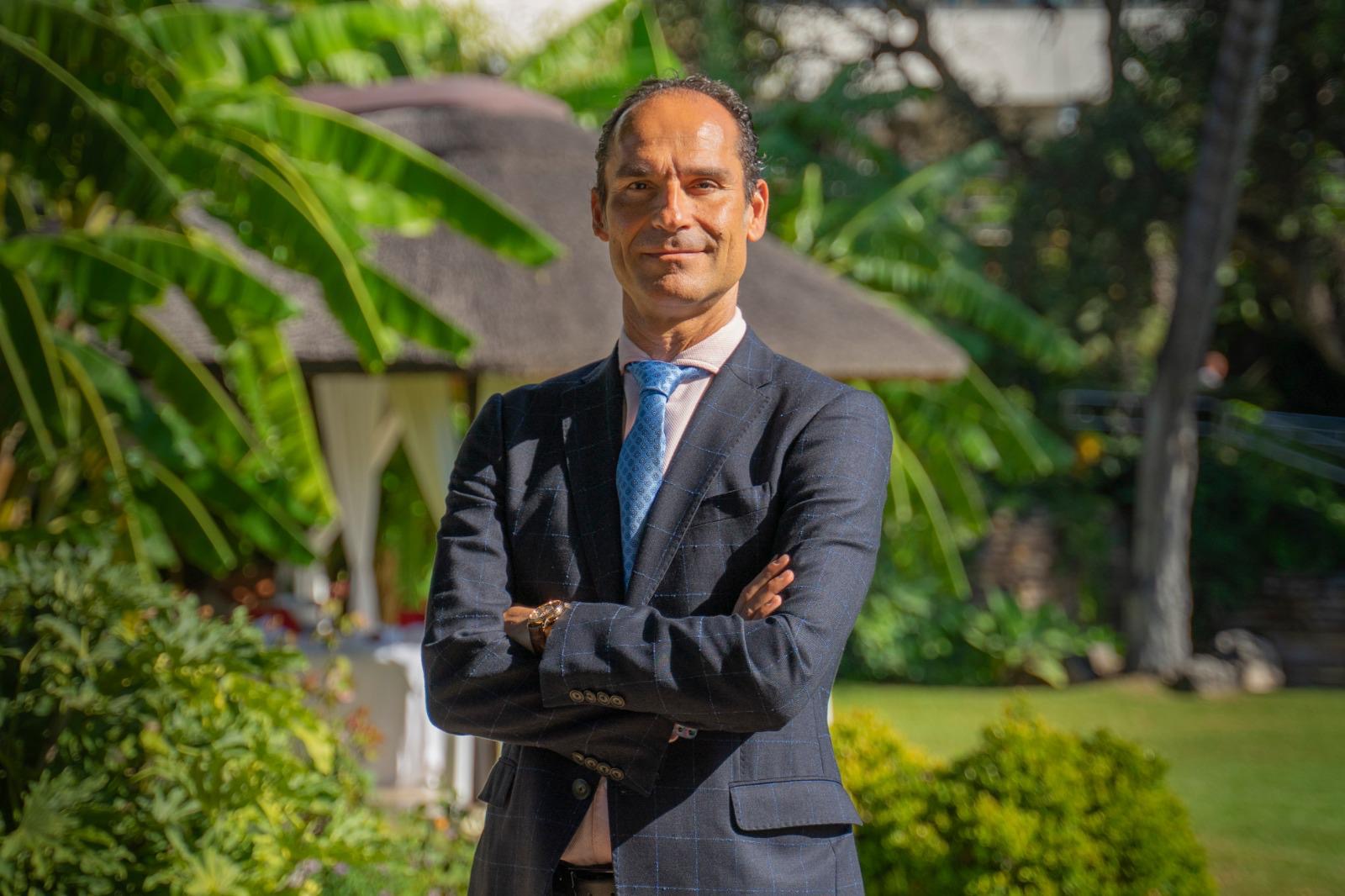 Dr. César Ramírez Plaza_Cirugía General y Aparato Digestivo