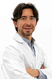 Jesús-Torres-Oculoplástico