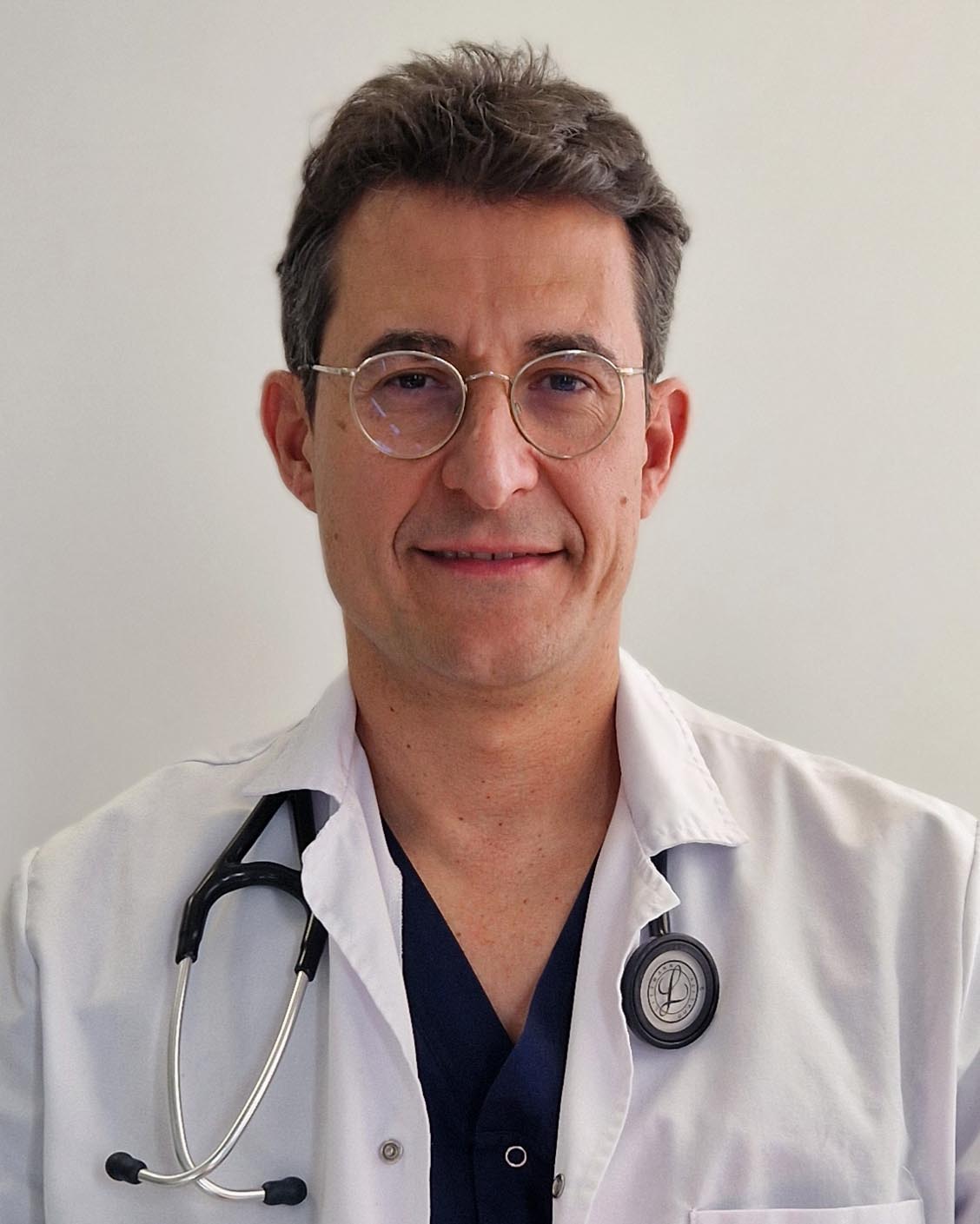 consuegra-cardiologia-quironsalud-marbella-perfil-ok