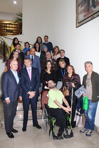 2019 11 21 Organizadores y ponentes de la jornada en un receso de la misma