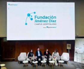 Primera mesa del simposio