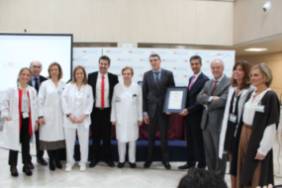 2019 12 12 Recibimiento de la certificación junto a la dirección médica