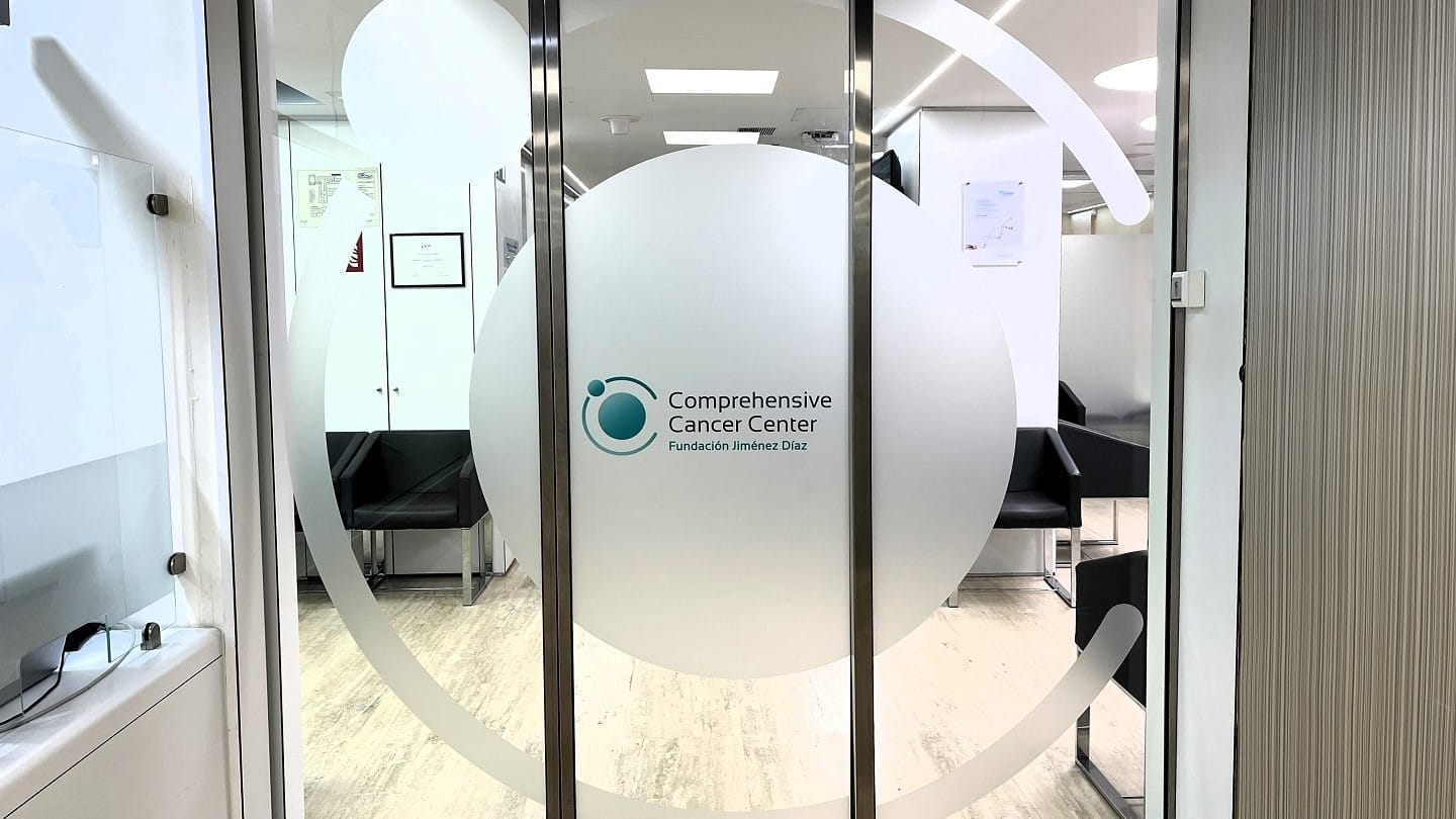 Un abordaje transversal, multidisciplinar e integral, profesionales especializados y tecnología de vanguardia ofrecen el mejor y más personalizado diagnóstico y tratamiento oncológico en el Comprehensive Cancer Center de la FJD