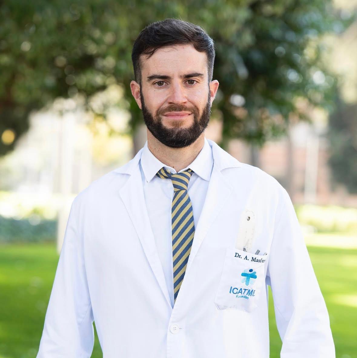 dr.masferrer-pino_trauma_unidad_rodilla_estudio_ligamento_cruzado_hospital_universitari_dexeus