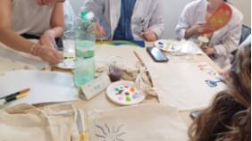 Encuentro emocional y creativo con familias en el Hospital de Día de Salud Mental
