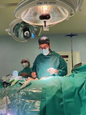 dr.alexander_siles_cirugía_pediátrica