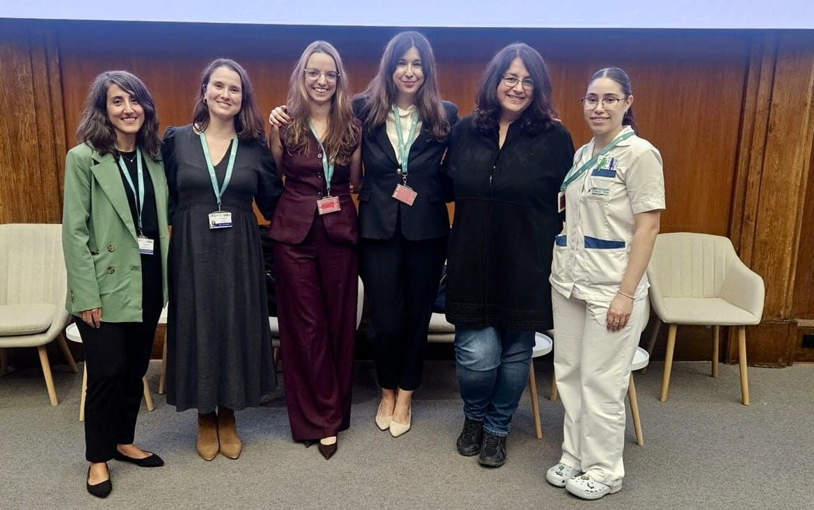 Organizadores y participantes en la “II Jornada para Pacientes de Esclerosis Múltiple” de la FJD