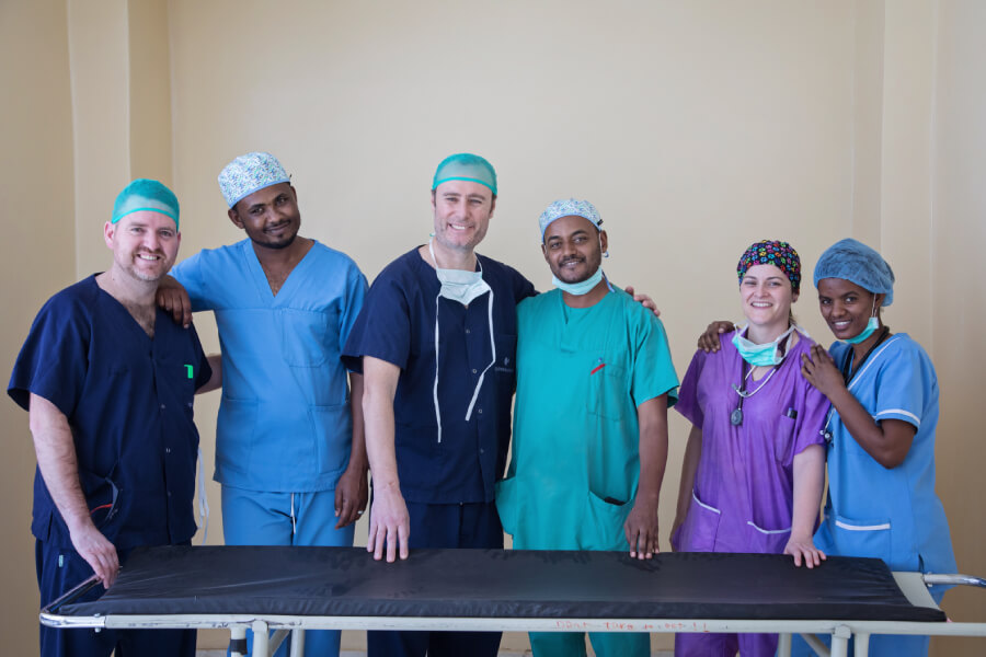 equipo-feliz-fundacion-clavel-solidaridad-etiopia