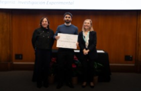 22º Premios de Investigación de la FJD. Dr. José Lucinio Mondaza, 1er Premio ex aequo en Investigación Experimental, junto a las dras Ayuso y Del Pozo