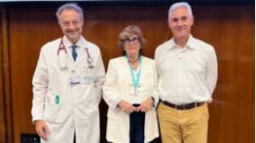 De izda. a dcha, el Dr. J. Porta-Etessám, A. Herraiz y E. Simó, antes de comenzar la jornada