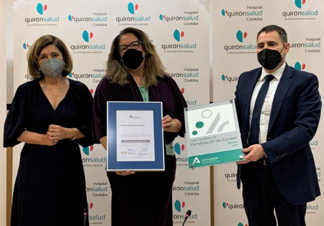 De izquierda a derecha, María Jesús Botella, Aleixia Sánchez y José Ignacio del Río