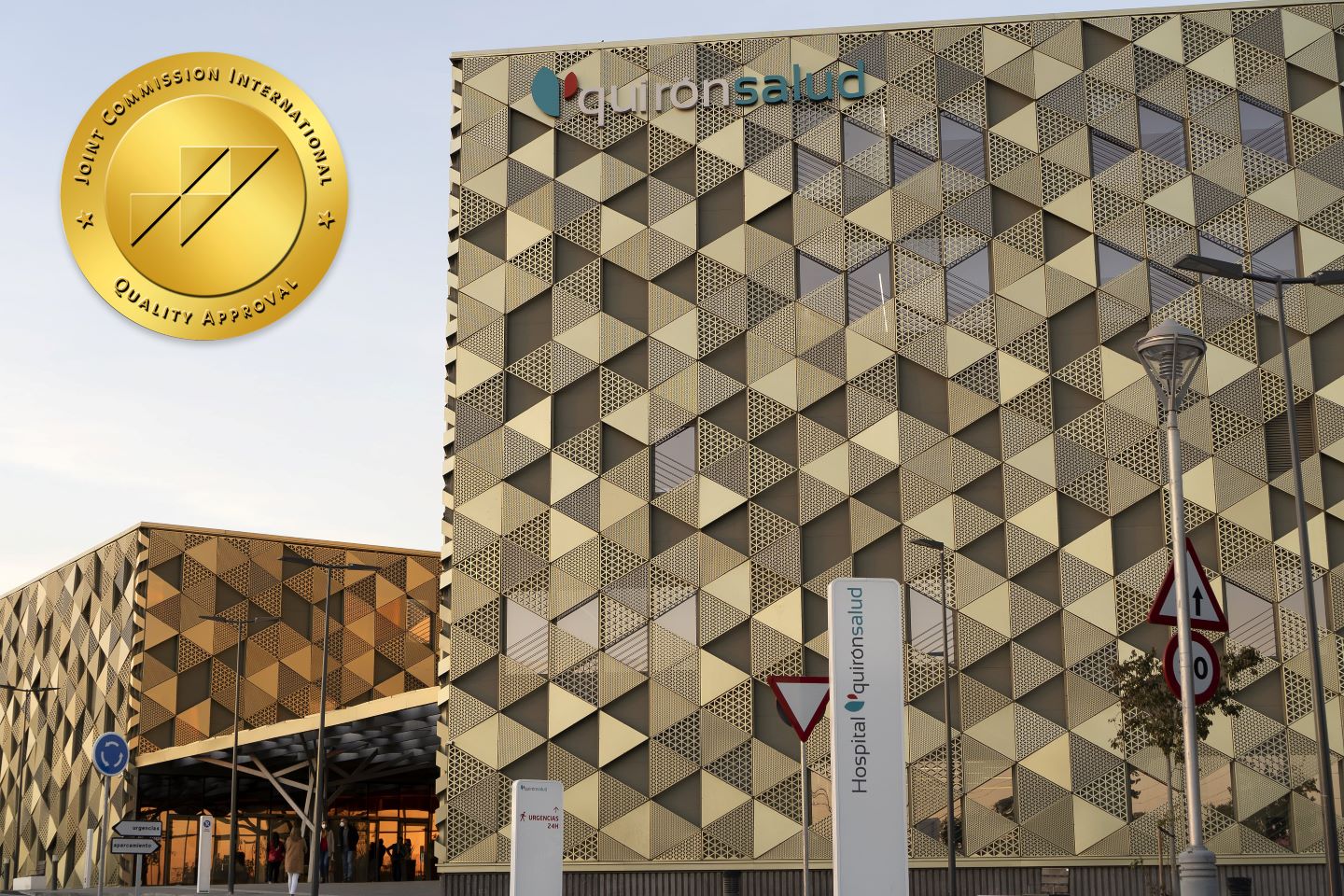 Foto fachada hospital 2 JCI web