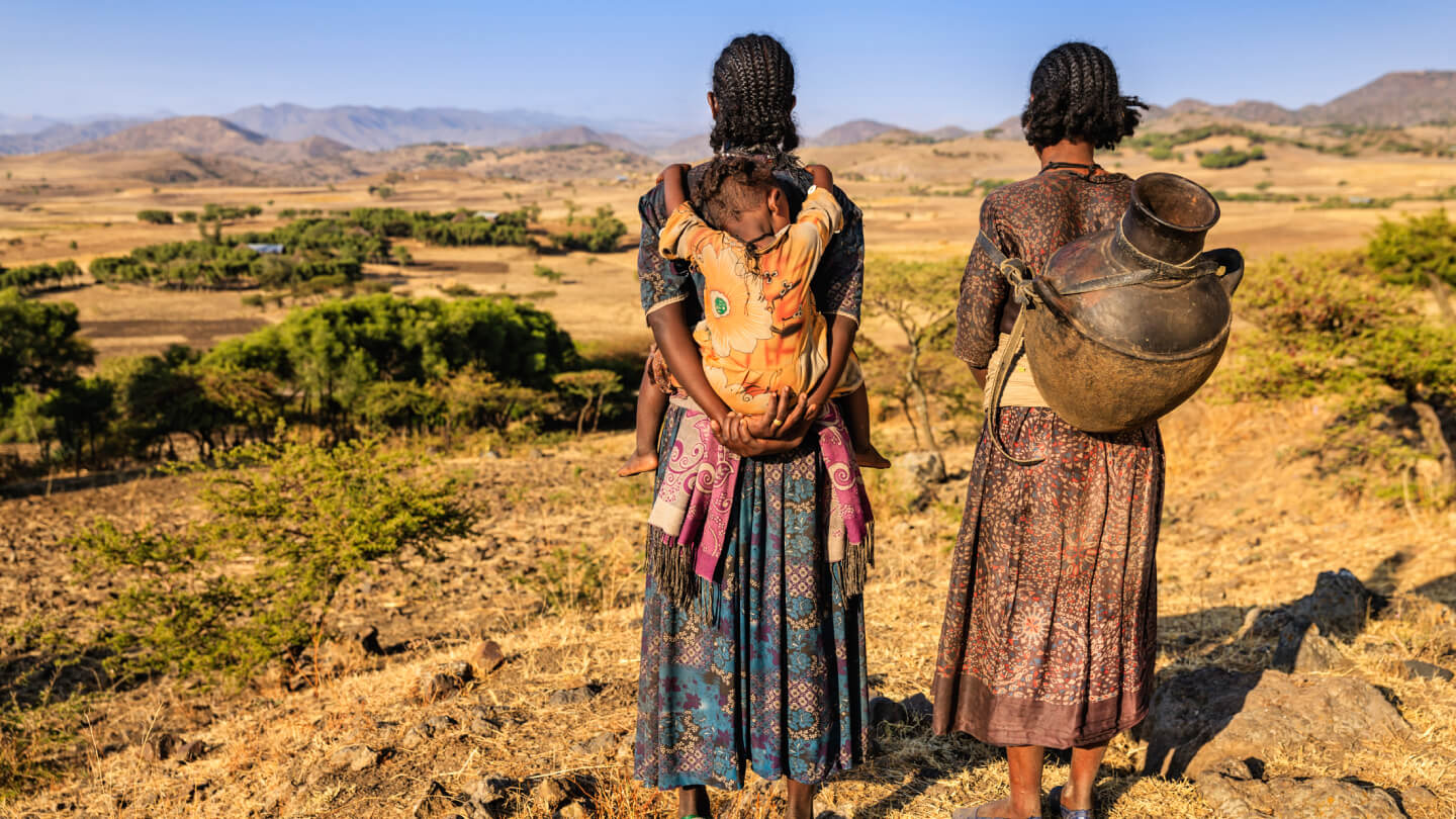 intervencion prótesis de cadera a una mujer camerunesa en colaboración con la Fundación Recover (1)
