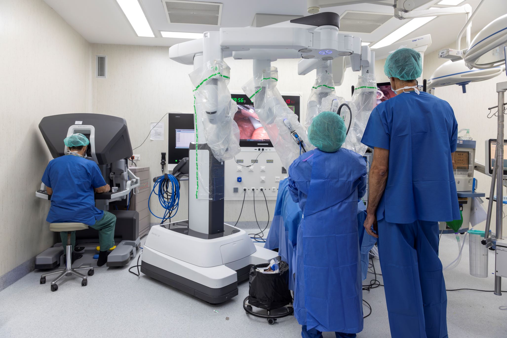HU Dexeus_Cirugía robótica otorrinolaringología_Da Vinci_3