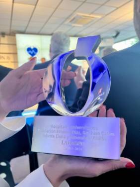 2024 06 12 Premio Especial A tu Salud en la categoría “Excelencia en la Experiencia del Paciente”